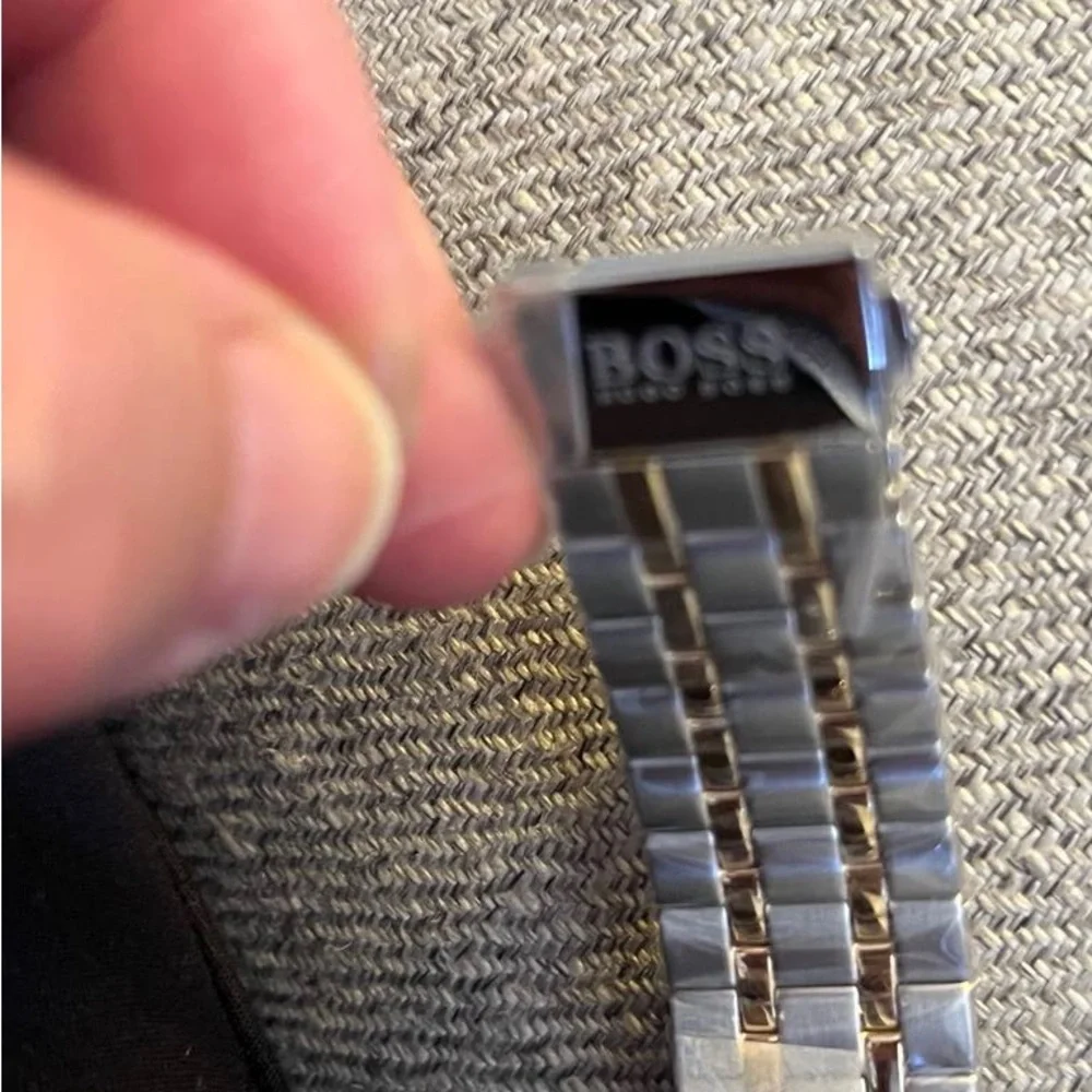 Boss watch for men never worn with its box and cover. Stainless - Picture 8 of 10